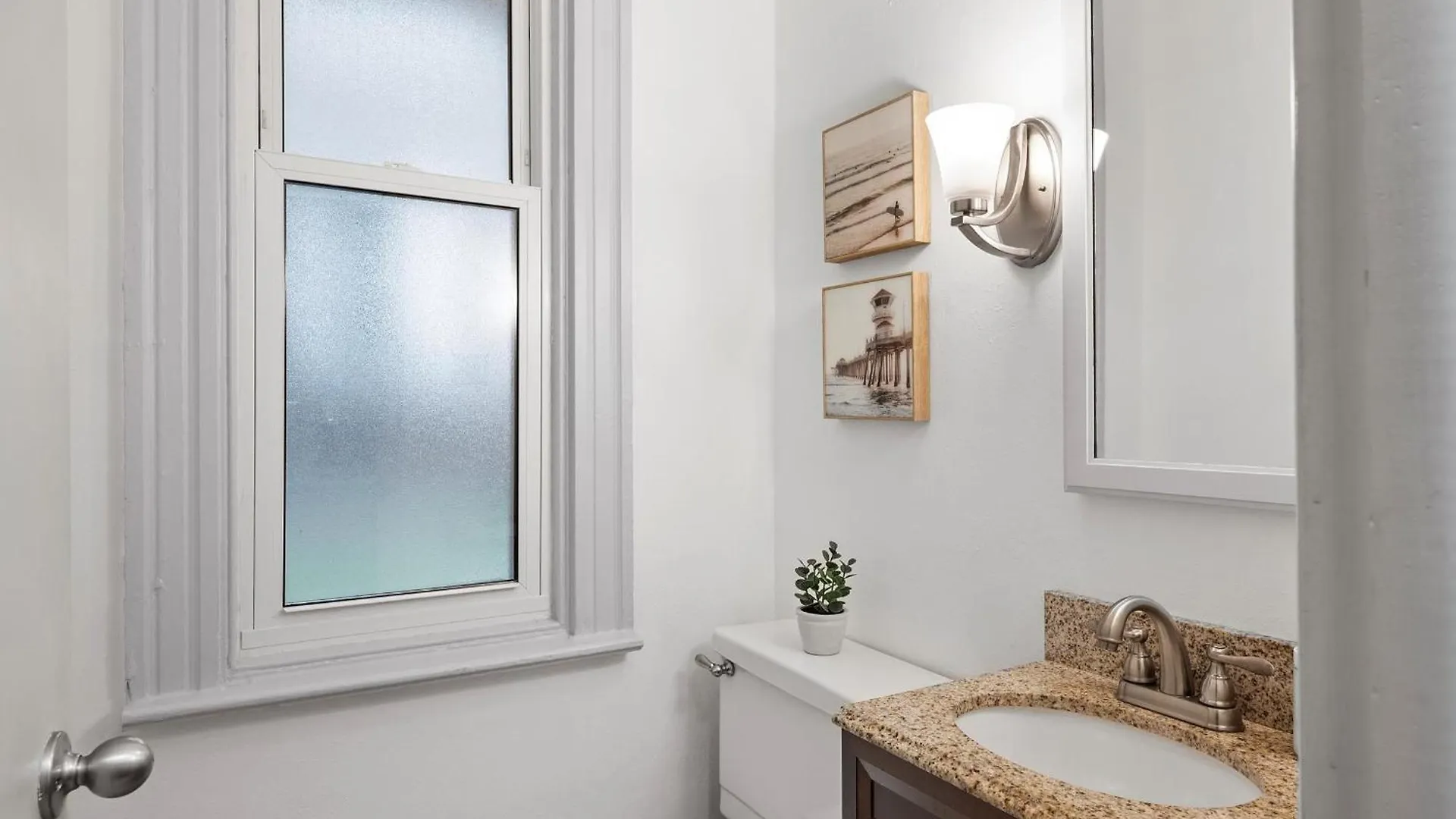 Oakland, Pittsburgh !F Unique And Stylish Private Bedroom With Private Bathroom