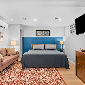 Apartment Trendy & Hip South Side Walk To Downtown, Pittsburgh